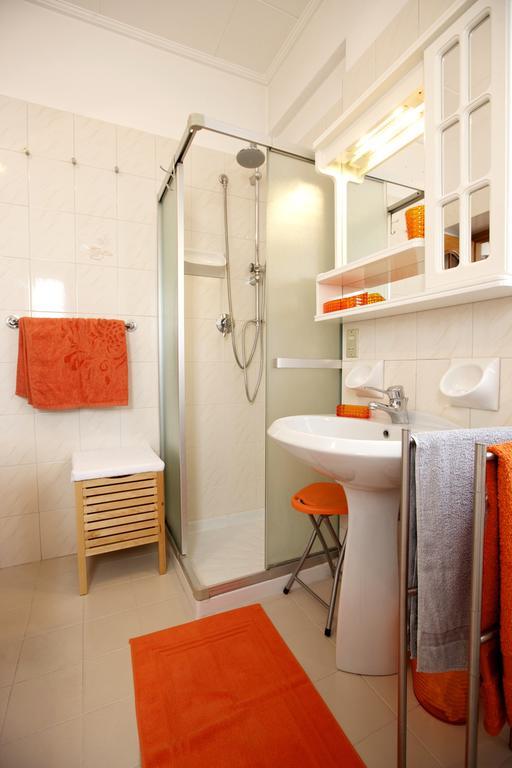 Il Giardinetto Apartman Verbania Kültér fotó