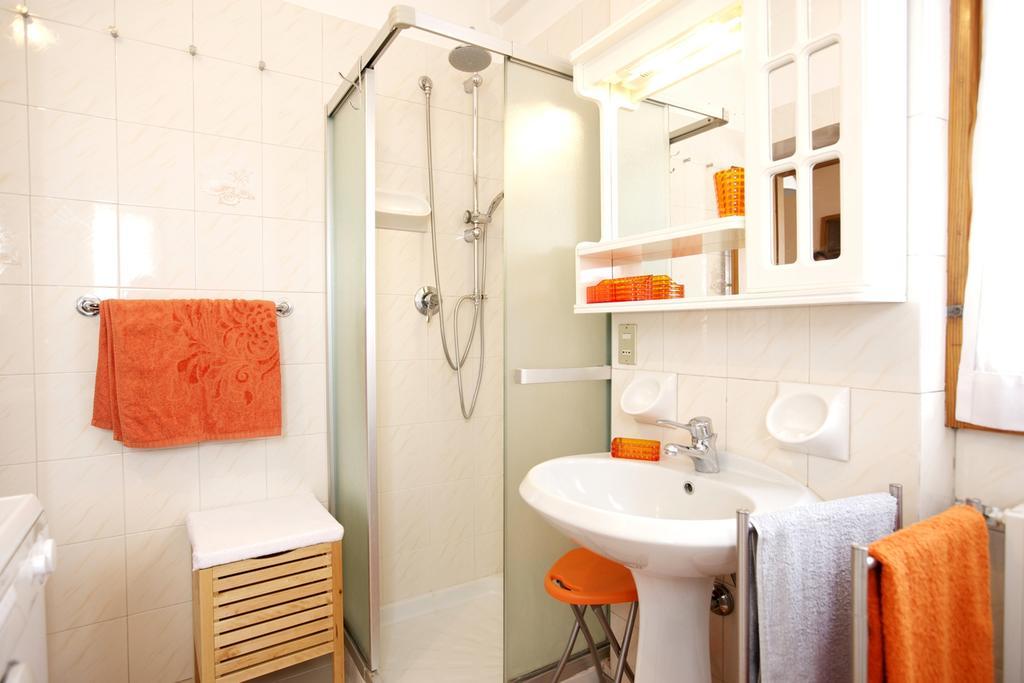 Il Giardinetto Apartman Verbania Kültér fotó