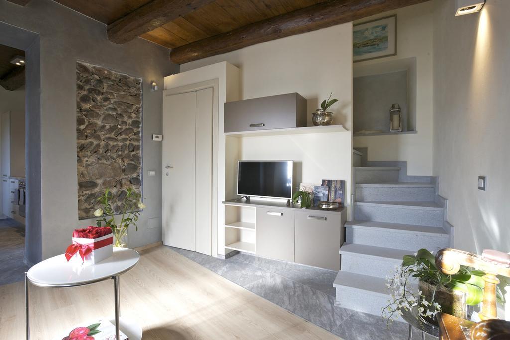 Il Giardinetto Apartman Verbania Kültér fotó